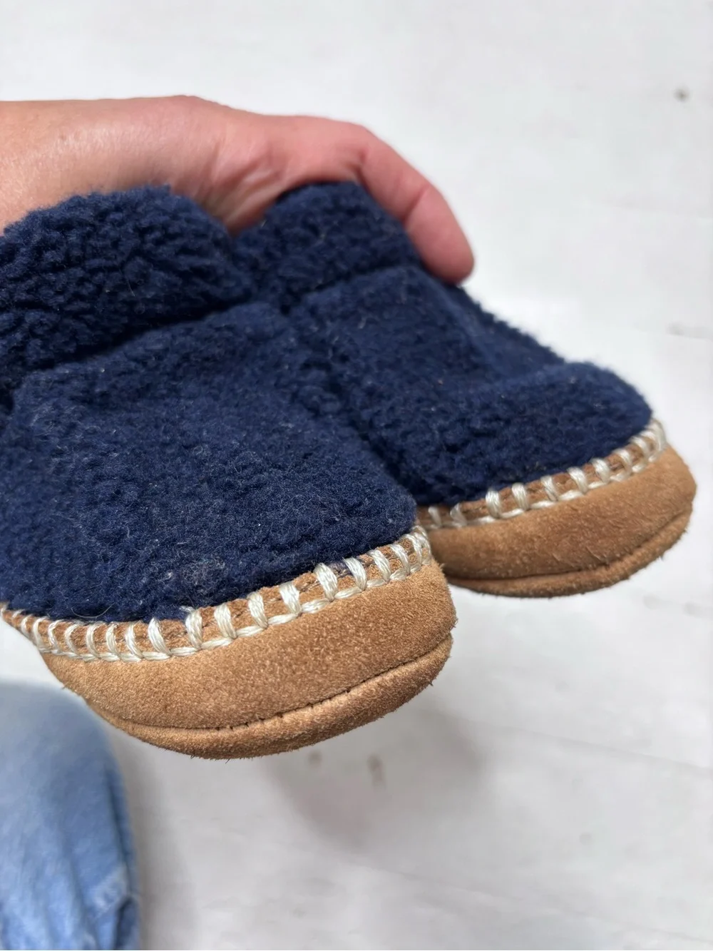L.L.Bean Cozy Slipper Bootie High Pile Navy Size 5-6 Toddler EUC